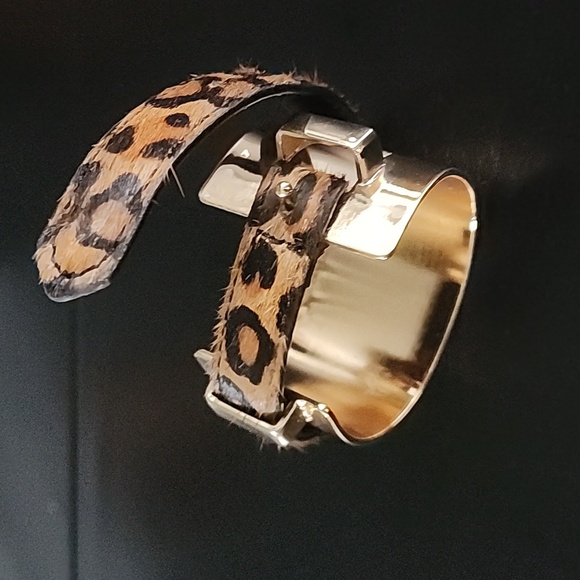 ZARA Gold and Brown Leopard Print Women's Bracelet - Picture 9 of 14
